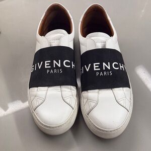 Givenchy White and Black Logo Sneakers